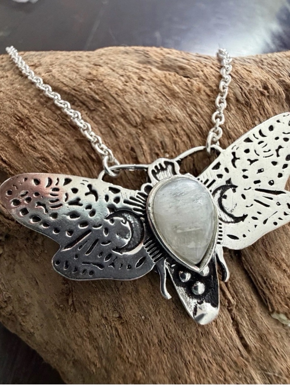 925 Sterling Silver Moonstone Moon Moth Pendant Necklace jewelry - Picture 3 of 10